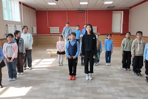 Хүн болох багаасаа-Авьяас төсөл: Матад сумын хөгжмийн сургалтаас…