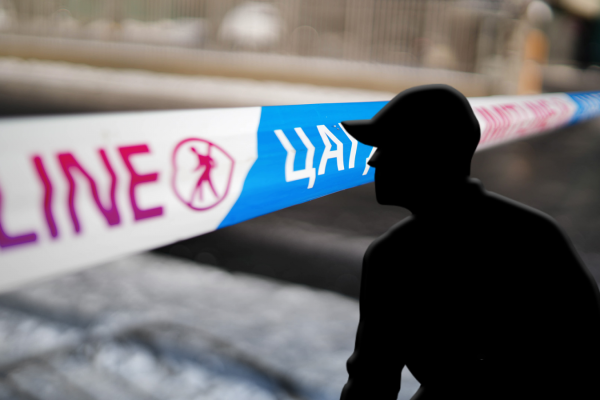 “Дагавар охиноо хүчирхийлсэн” гэх хэрэгт холбогдон шалгагдаж байхдаа амиа егүүтгэжээ